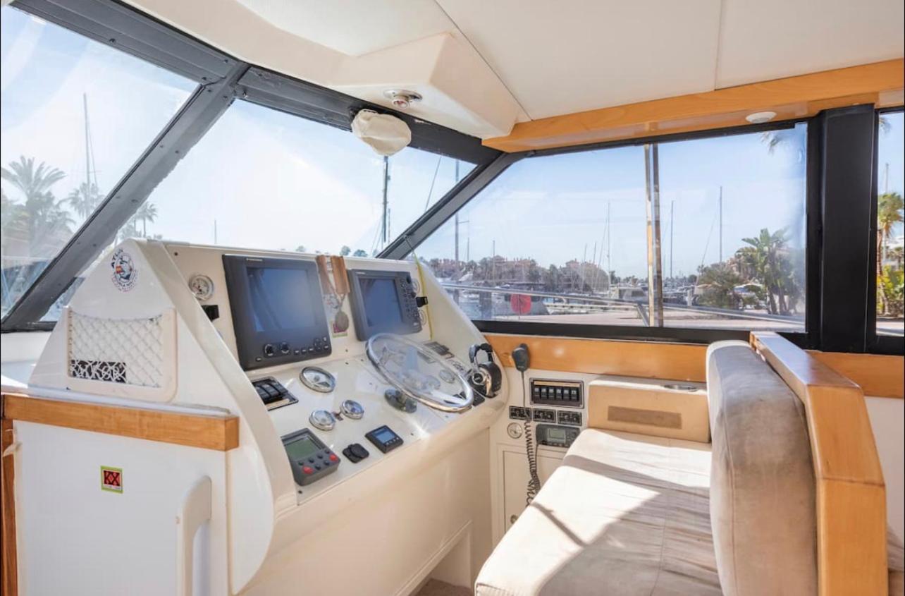 Barco Americano Sotogrande Torreguadiaro Dış mekan fotoğraf