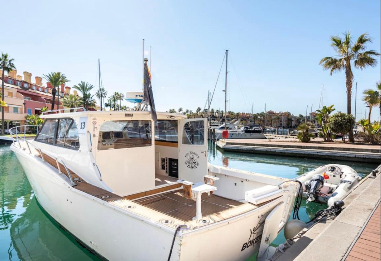 Barco Americano Sotogrande Torreguadiaro Dış mekan fotoğraf